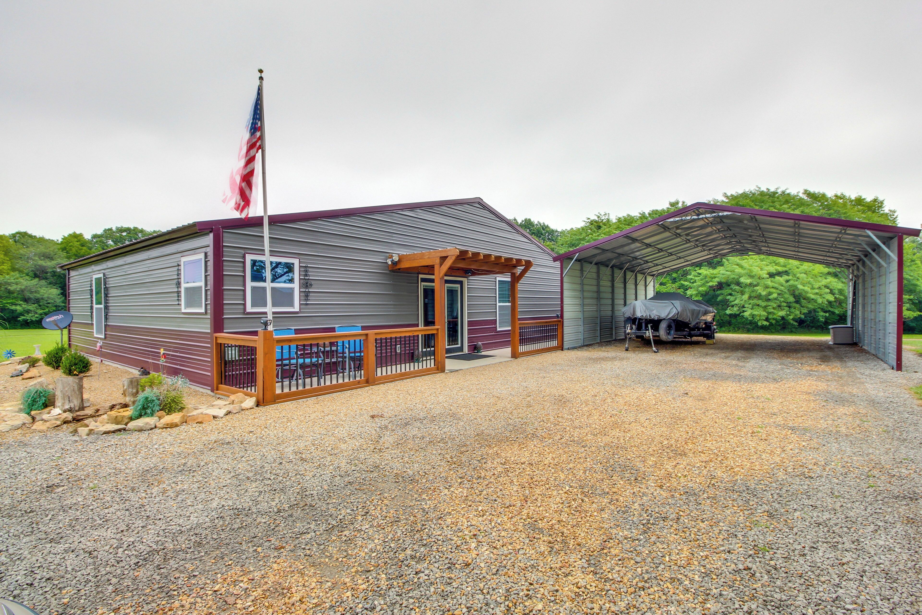 House (4 Bedrooms) | Interior