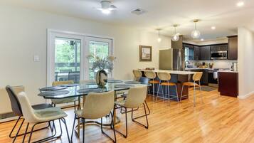 House (5 Bedrooms) | Front of property