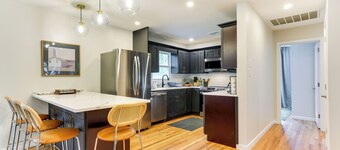Sauna, Fire Pit: Spacious & Serene Poconos Getaway
