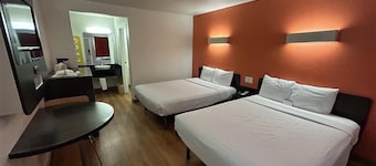 Studio 6 Suites - Riverside, Ca