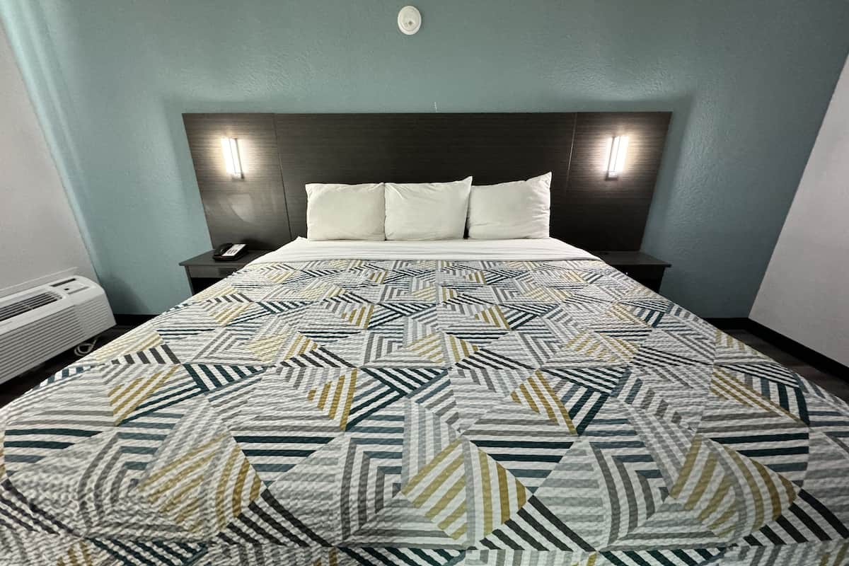 Pillow-top beds, desk, laptop workspace, blackout curtains