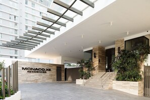 Exterior detail - Newest&MostLuxurious-w/Pool-WiFi-Gym-A/C-YellowKey (Santo Domingo)