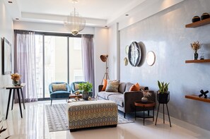 TV - Newest&MostLuxurious-w/Pool-WiFi-Gym-A/C-YellowKey (Santo Domingo)