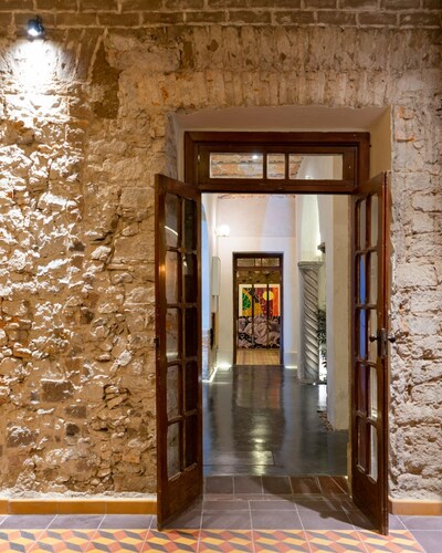 Colonial hotel in the heart of the historic city center of San Luis