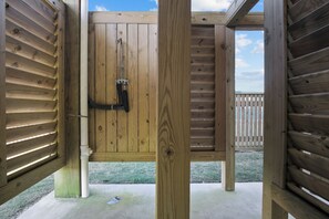 Property grounds - Amazing Ocean / Bay Views!  Near new Fishing Pier! (Bolivar Peninsula)
