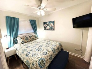 1 chambre, fer et planche à repasser, accès au Wi-Fi (inclus)