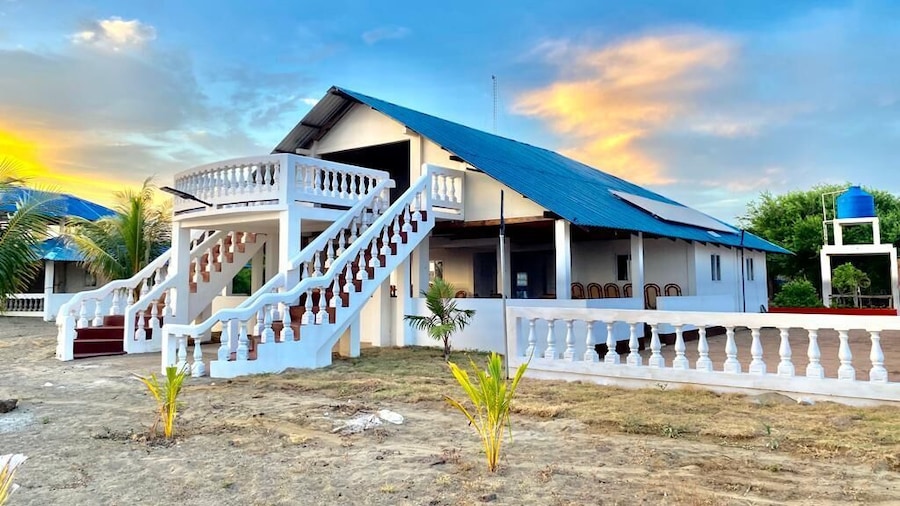 Hostal Playa Azul