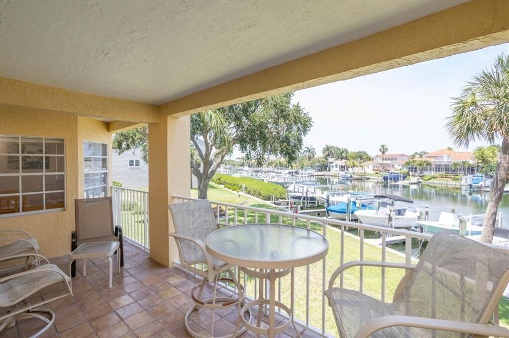 Quiet Tierra Verde Waterfront Condo Minutes from Saint Pete