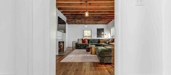 Russell Woods Mansion