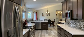 20% Off Winter Stays! Close to Skiing, Boarding & Sledding