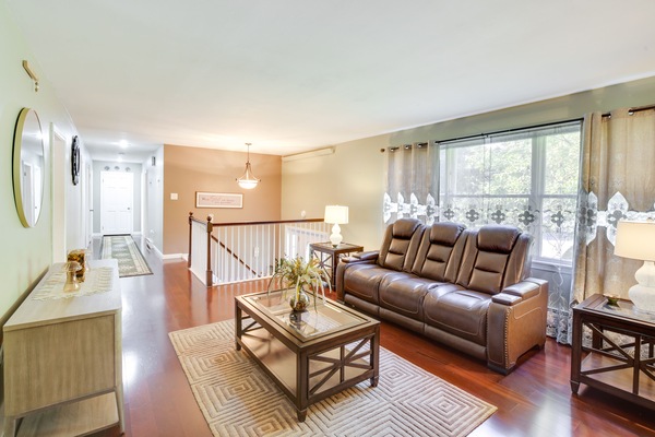 Waterville Vacation Rental | 5BR | 2.5BA | 2,576 Sq Ft | Stairs Required