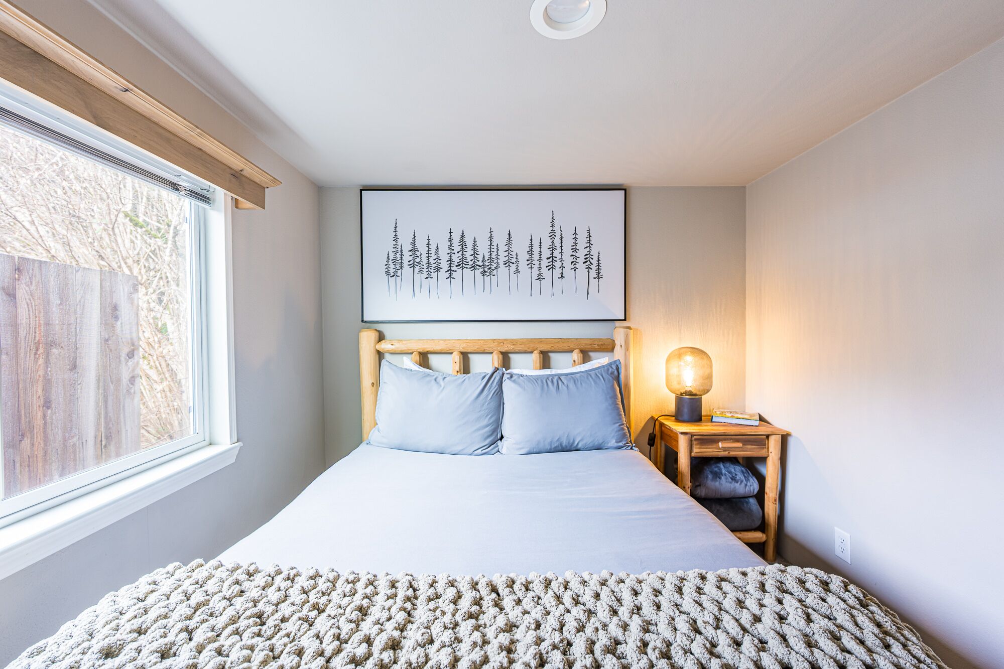 2 bedrooms, desk, iron/ironing board, free WiFi