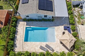 Pool - Pet Friendly Pool Home - Close to Intracoastal (West Palm Beach)
