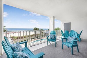 Terrace/patio - Windward Pointe 303, ideally located on 3rd floor (Orange Beach)