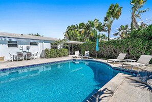 Pool - Luxury Pet Friendly Pool Home (West Palm Beach)