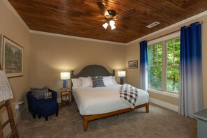4 Schlafzimmer, Bügeleisen/Bügelbrett, kostenloses WLAN, Bettwäsche