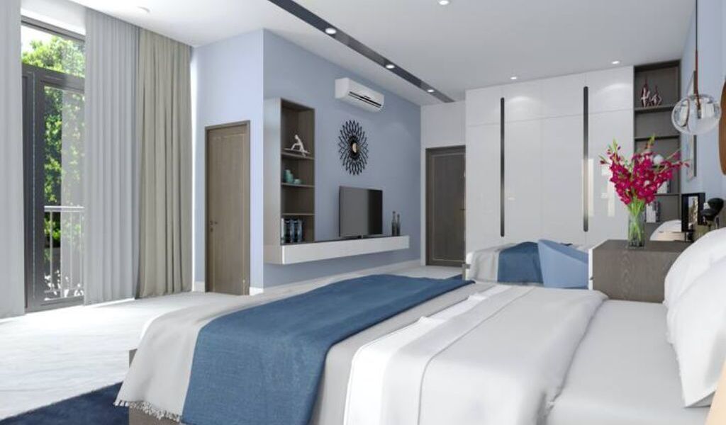7 bedrooms, iron/ironing board, WiFi, bed sheets