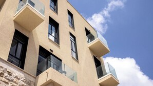 Unclassified image, 3 of 48, button - Where Old Charm Meets Modern Comfort in Haifa (Haifa)