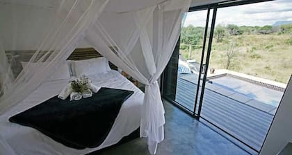Kruger Cliffs _ Oriole cottage