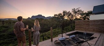 Kruger Cliffs _ Oriole cottage