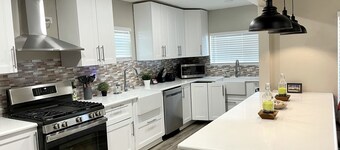 Spacious North Park Renovated 8Br 6Ba