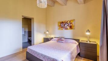 3 Schlafzimmer, Bügeleisen/Bügelbrett, WLAN, Bettwäsche