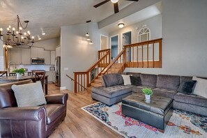 TV connectée, baby-foot, médiathèque