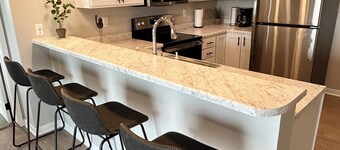 Cozy Apartment with Gym and Game Room