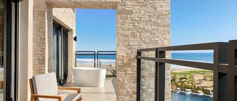 Preferred Club Premium Master Suite Ocean Front | View from room