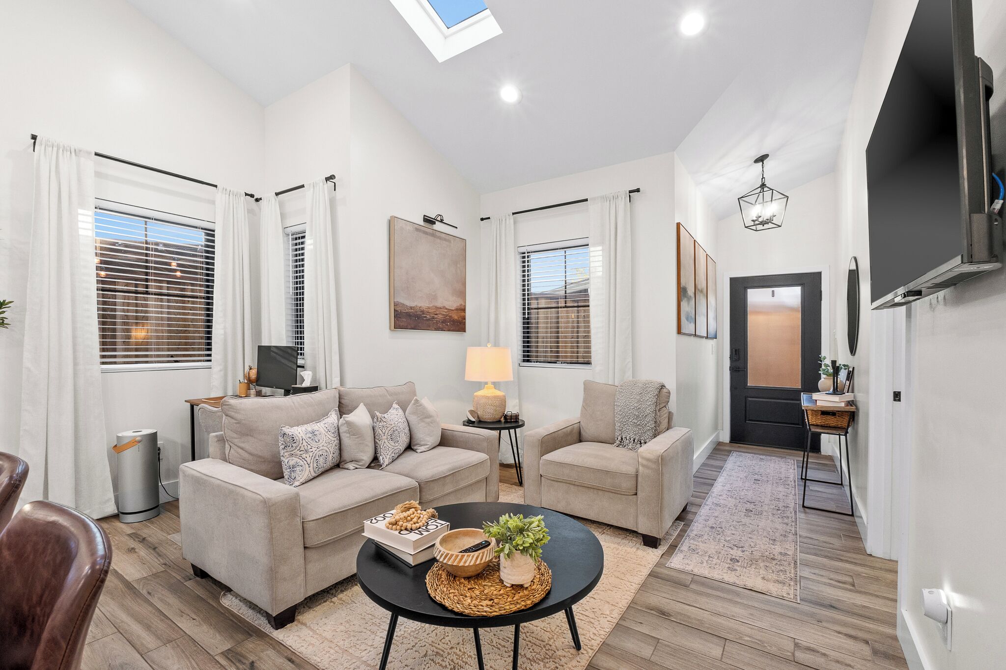 Modern 2-bed Family Haven  Pet-friendly + Ev Charging - Milpitas, CA