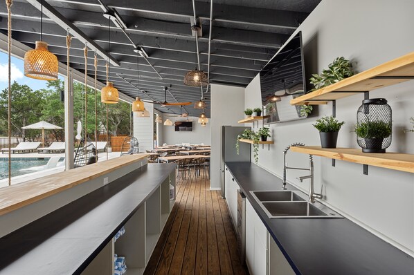 Dining - Modern, Luxurious Tiny Home at The Cedars Ranch (Wimberley)