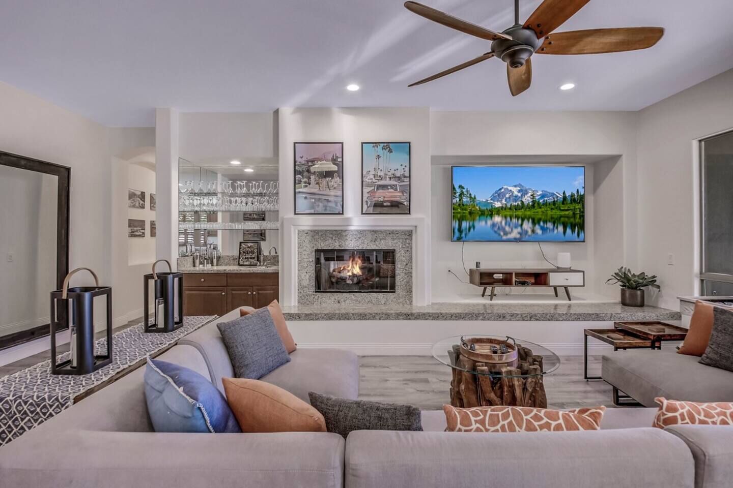 Smart TV, fireplace, video games, table tennis