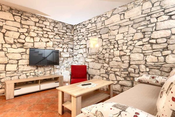 Living area - Villa with terrace, pool and air conditioning (Krnica)