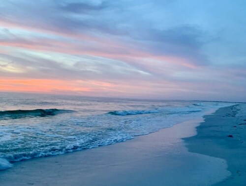 Lovely Guest Suite with Private Entrance & shared pool. 9 mi from Boca Grande