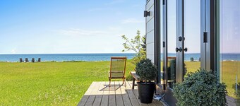 Luxury Lakefront Home! Private Beach & Perfect for Entertaining!