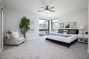 3 Schlafzimmer, Bügeleisen/Bügelbrett, WLAN, Bettwäsche