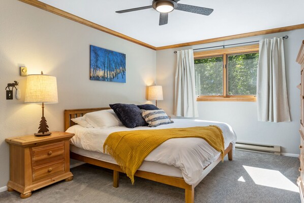 4 chambres, bureau, fer et planche à repasser, Wi-Fi