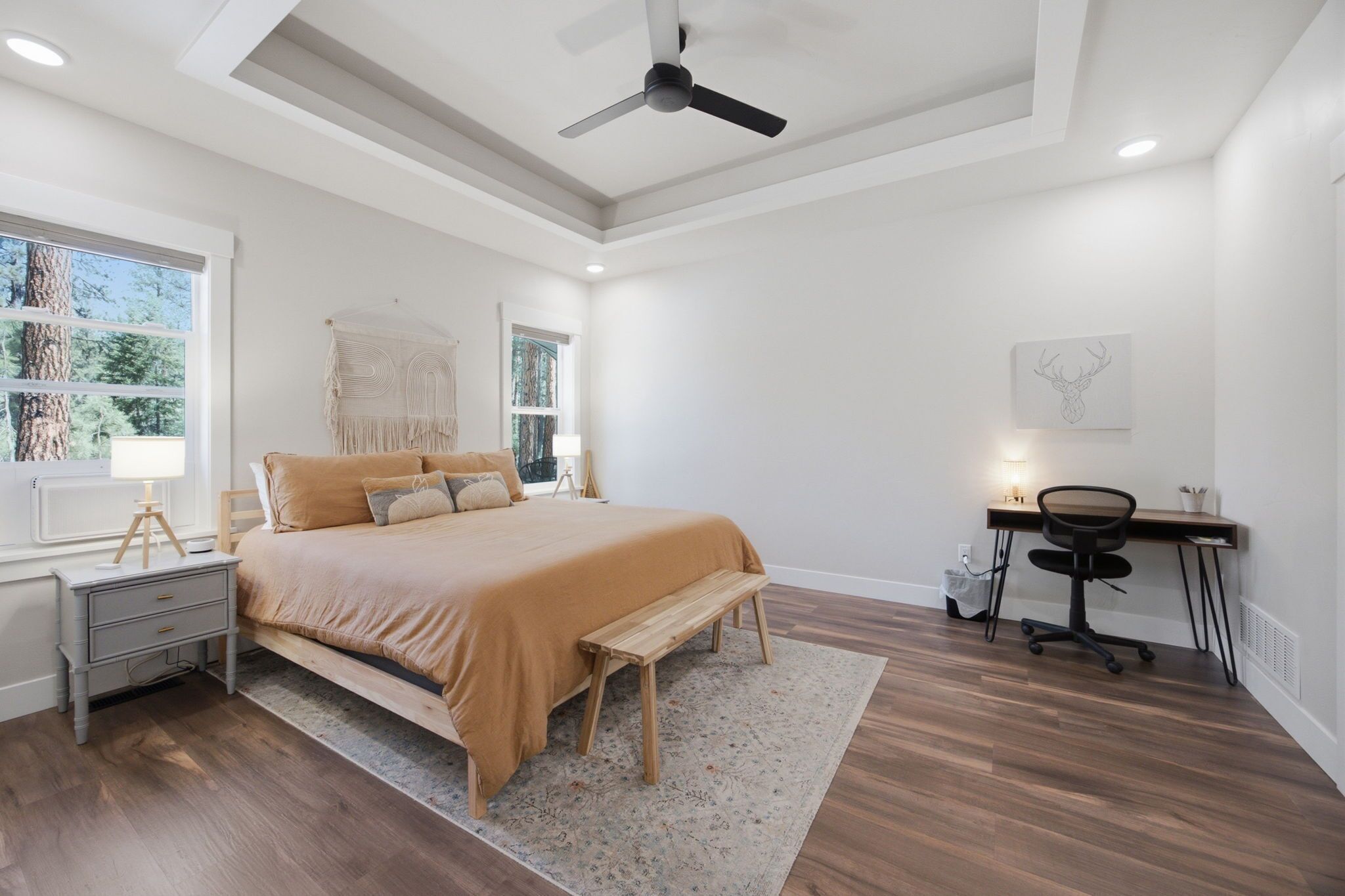 3 habitaciones, tabla de planchar con plancha y wifi gratis 