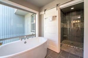 Bathtub, hair dryer