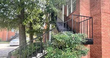 Modern condo in the heart of Baton Rouge