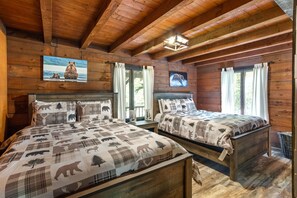 3 bedrooms, iron/ironing board, travel crib, WiFi