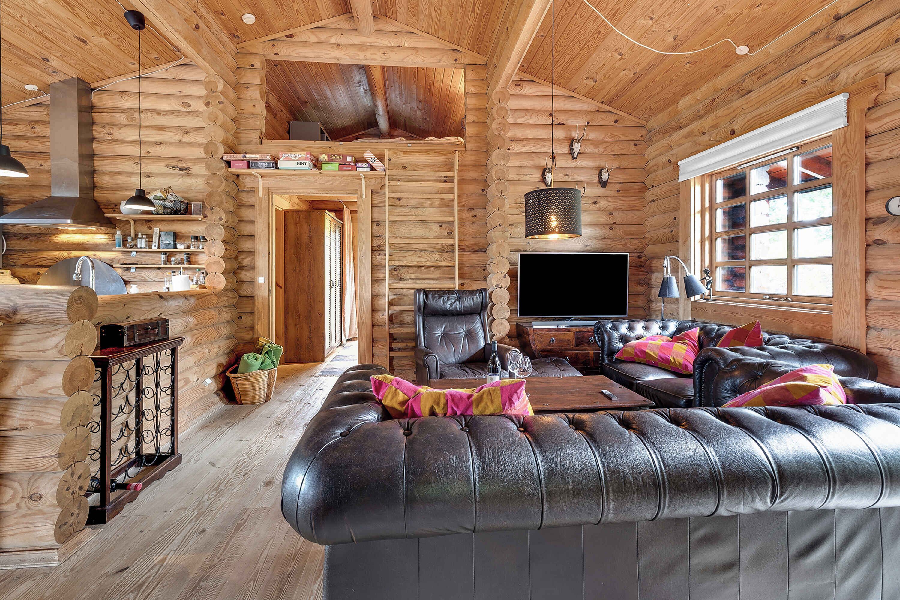 Pejs, dvd-afspiller, stereoanlæg