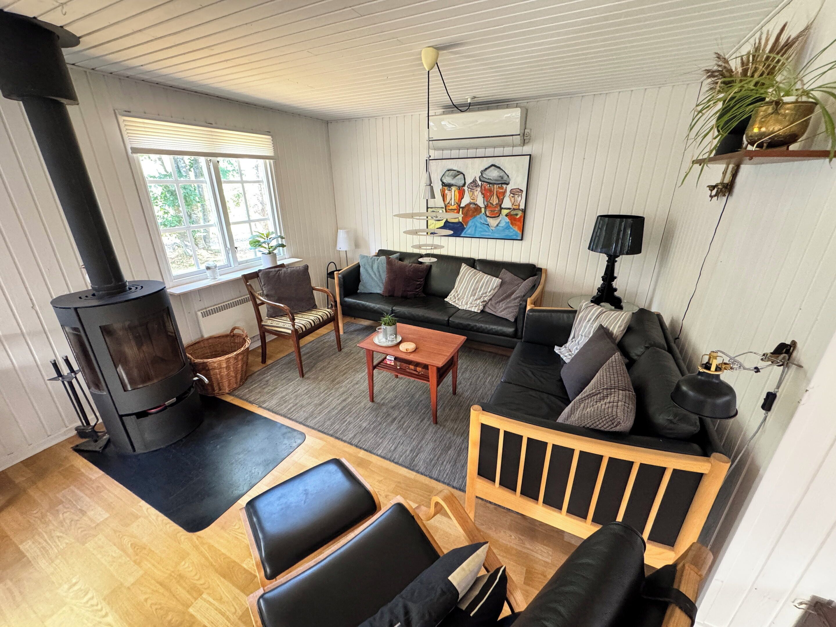 Tv, dvd-spelare och en stereo