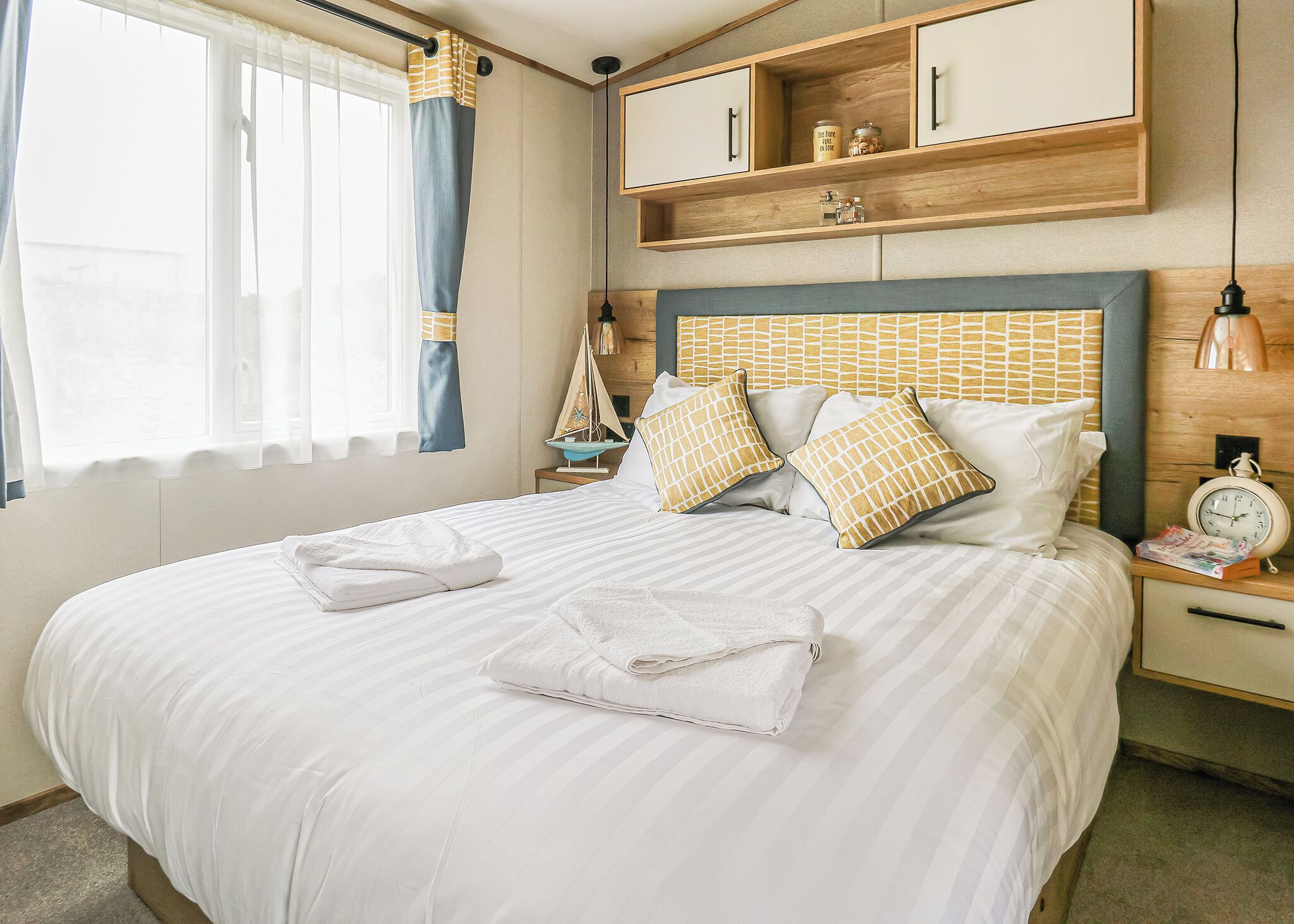 2 bedrooms