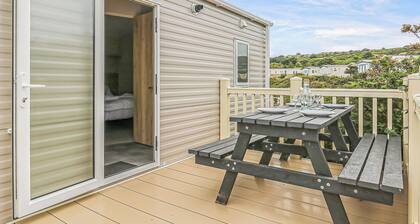 2 Schlafzimmer Unterkunft in Cardigan