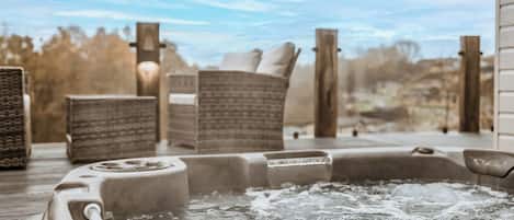 Bain à remous extérieur