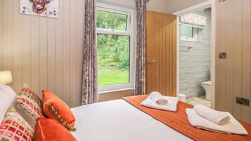 2 bedrooms