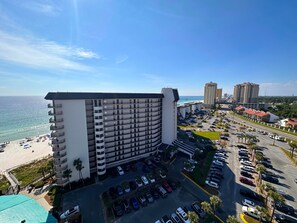 Exterior - Combee's Penthouse Hideaway-Beachfront-Solarium-Sleeps 8! (Panama City Beach)