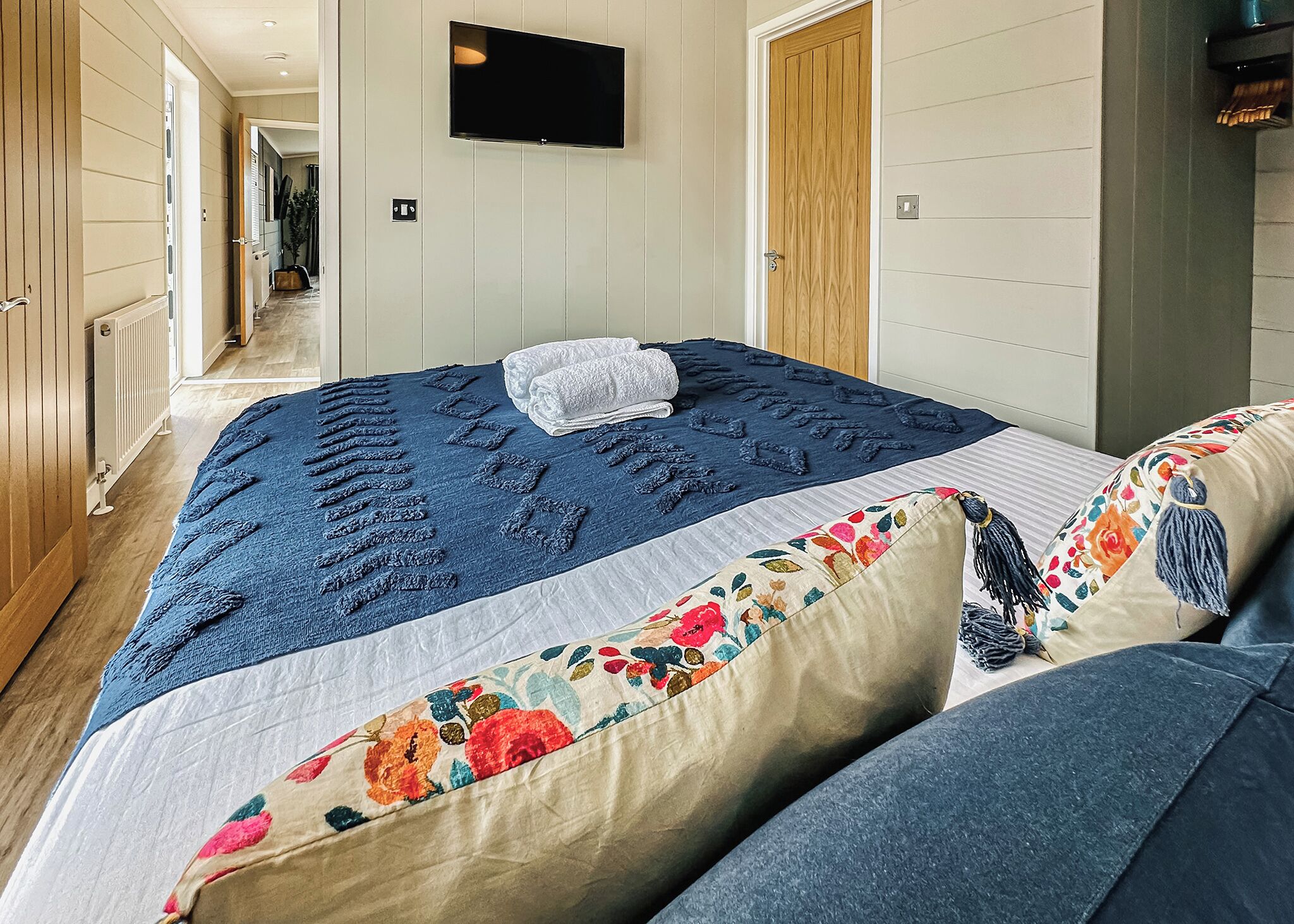 2 bedrooms