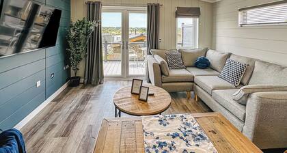 2 bedroom accommodation in Tewkesbury